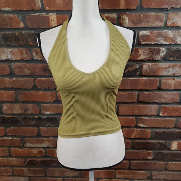 Out From Under Jackie Ribbed Seamless Cropped Halter Top in Green Women's S - Picture 2 of 7